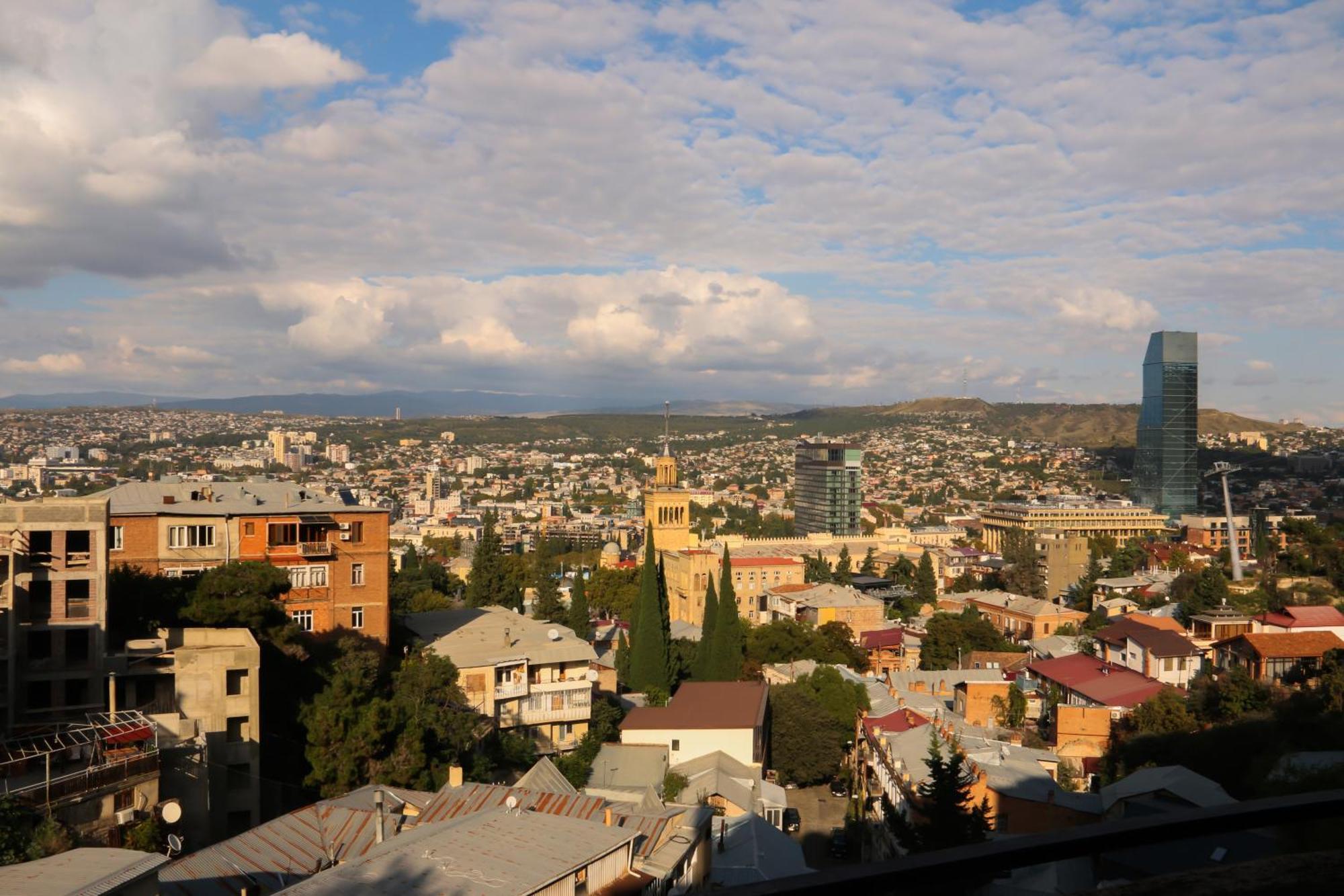 Urban Lodge Hotel Rooms And Suits Тбілісі Екстер'єр фото